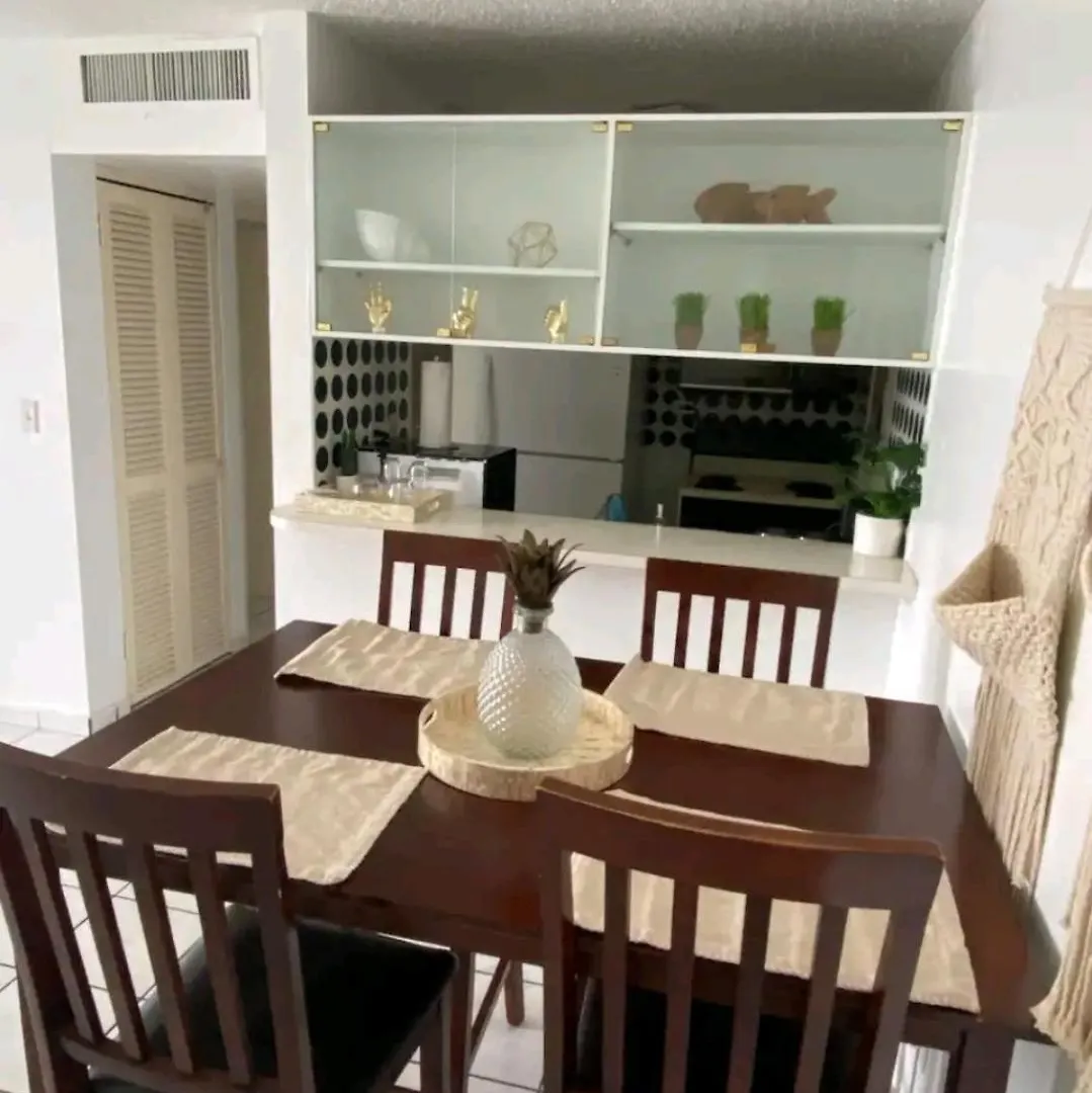 Marbella Apartments San Juan